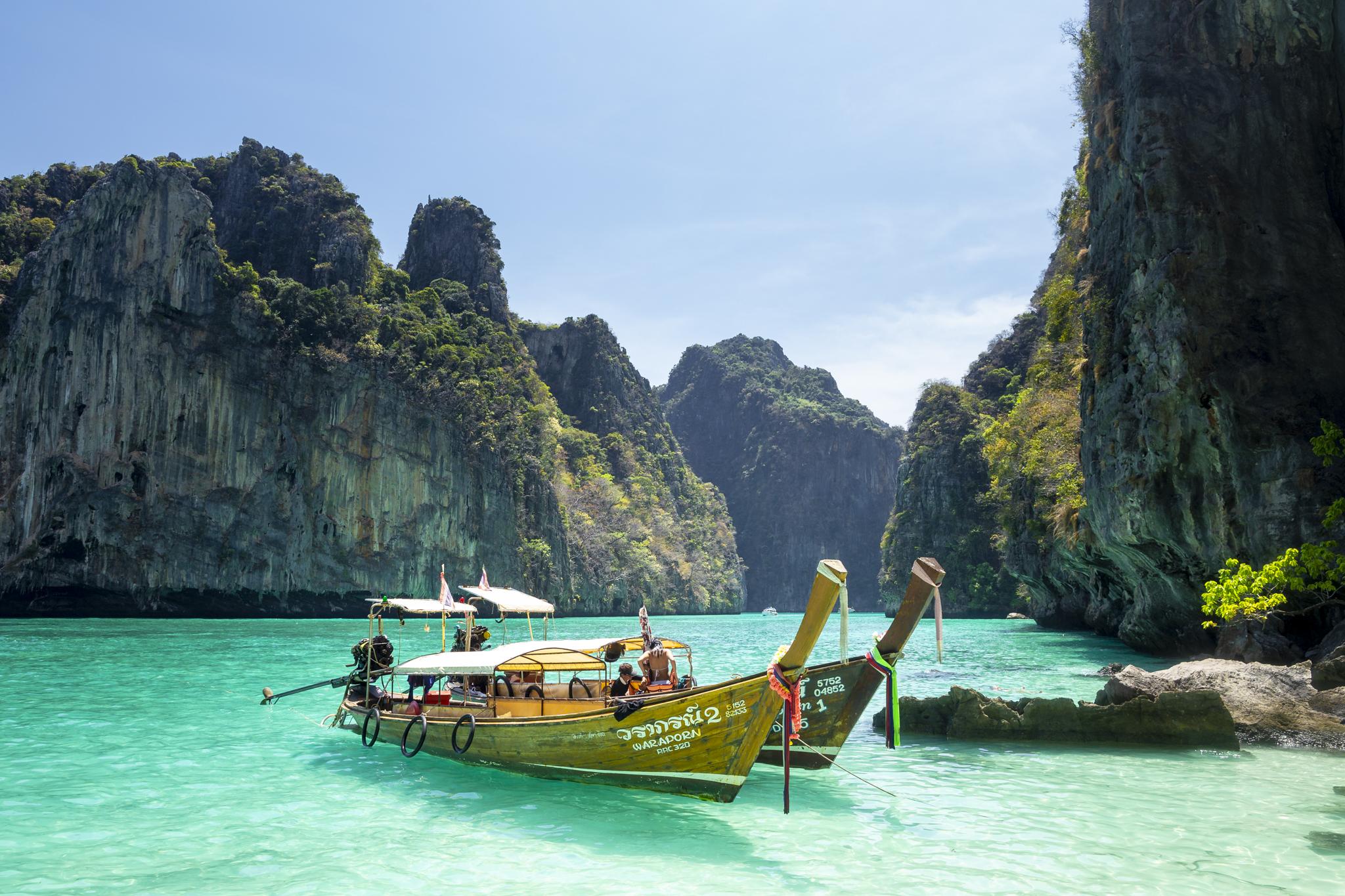 Phi Phi Coco Beach Resort Exterior photo