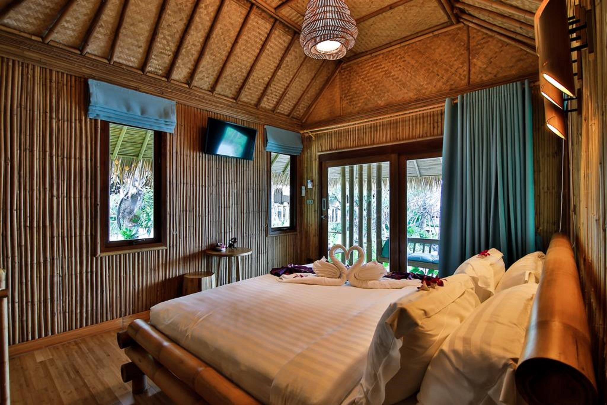 Phi Phi Coco Beach Resort Exterior photo